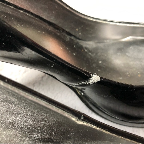 Nine West Black Patent Leather Round Toe Pump - Picture 8 of 9